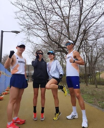 파리 올림픽 '마라톤 경보 혼성 계주' 출전을 노리는 한국 선수들