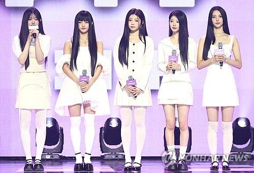 하이브 신인 그룹, 아일릿 데뷔