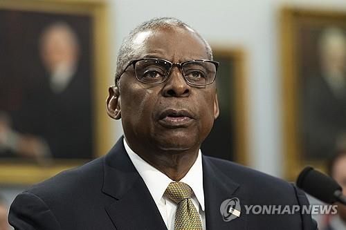 하원 청문회 참석한 미국 국방장관