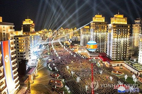 북한 화성지구 2단계 야간 전경