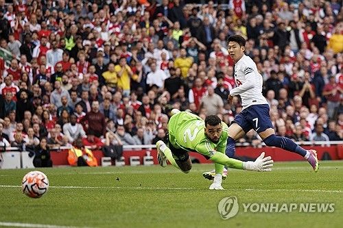 지난해 9월 아스널과의 리그 경기에서 2-2 동점골 넣는 손흥민