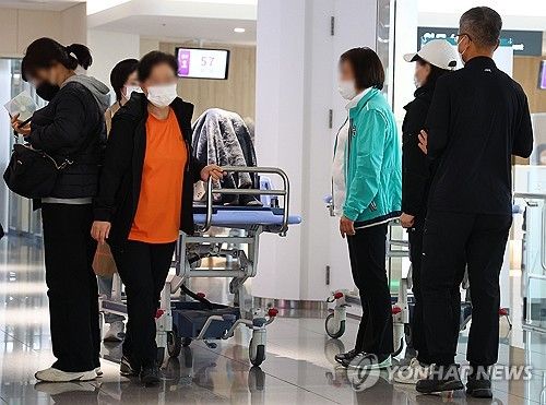 의대교수들 오늘부터 사직