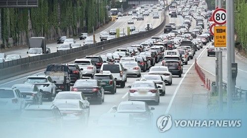 봄철 나들이 차량 졸음운전 주의보 (CG)