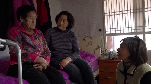 다큐멘터리 영화 '돌들이 말할 때까지' 속 한 장면