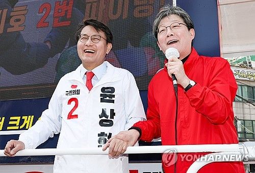 윤상현 후보 지원유세 나선 유승민 전 의원