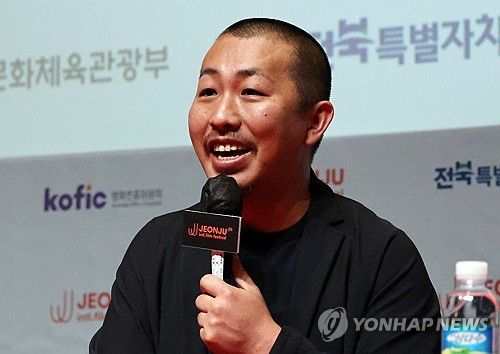 전주국제영화제 개막작 '새벽의 모든' 감독 미야케 쇼
