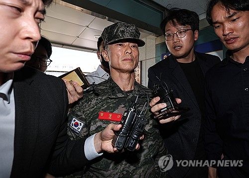 임성근 전 해병대 1사단장, 피의자 신분으로 경찰 출석