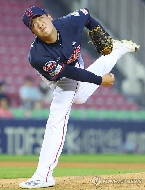 강속구 투수 롯데 이민석