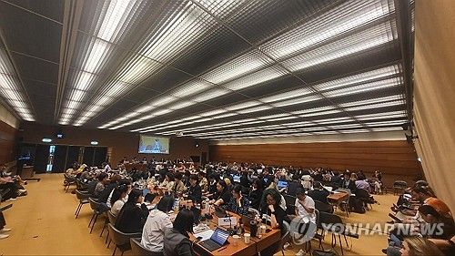 유엔 여성차별철폐위원회 한국 심의 현장