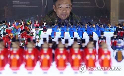 '레고 종묘대제' 소개하는 콜린 진 작가