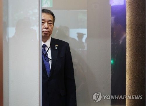 외교부 방문한 미즈시마 고이치 신임 주한 일본대사