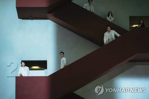 드라마 '더 에이트 쇼'(The 8 Show)