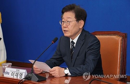 연금개혁 관련 기자회견하는 이재명 대표
