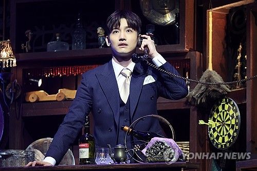 뮤지컬 '벤자민 버튼'에 출연한 최강창민
