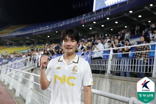 멀티골의 주인공 이동률