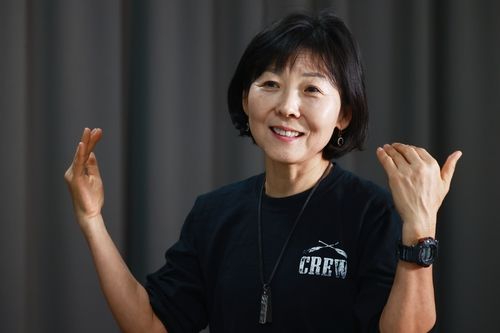 연합뉴스와 인터뷰하는 정김경숙