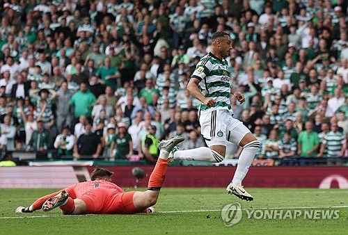 애덤 아이다의 결승 골 장면