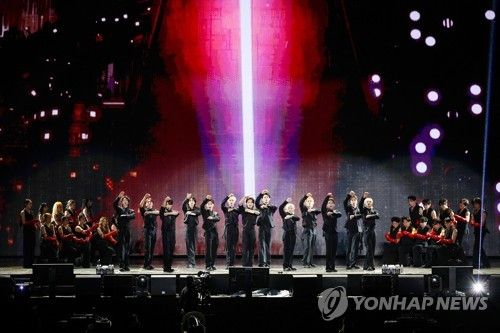 세븐틴 서울월드컵경기장 콘서트 '팔로우 어게인 투 서울'