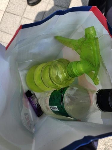 압수된 인화물질과 라이터