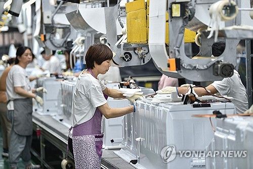 중국 장쑤성 타이저우의 전자제품 공장