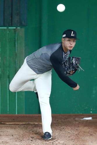 시라카와의 불펜 피칭