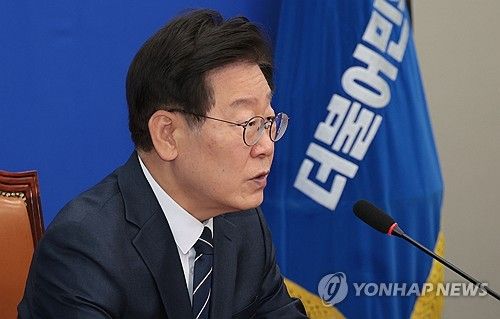 연금개혁 관련 기자회견하는 이재명 대표