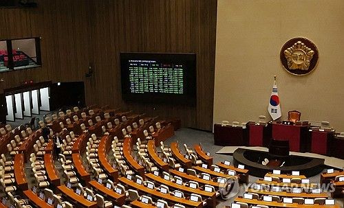 하루 앞으로 다가온 채상병 특검법 재표결