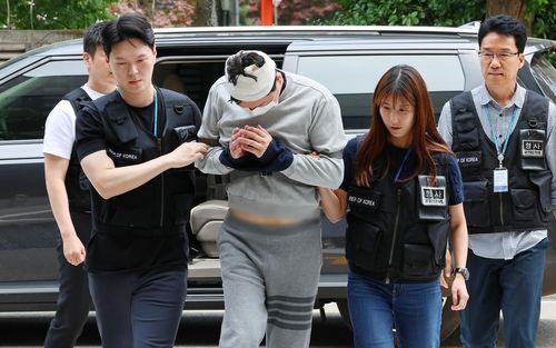 인천 송도 길거리서 패싸움 중 흉기로 찔러…일당 구속심사