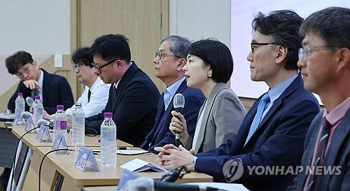 '모두를 위한 의료개혁: 우리가 처한 현실과 미래' 토론회 패널토의