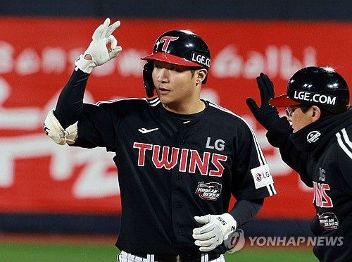 안타 친 문보경