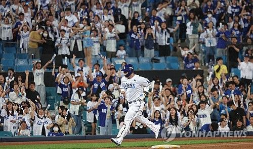 박병호, 홈팬에게 홈런으로 이적 신고