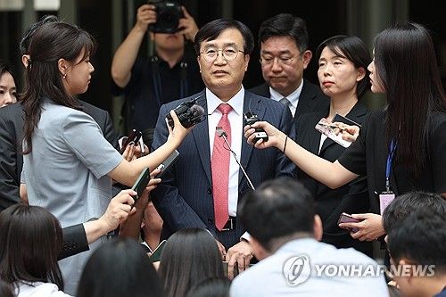 서울고법 "최태원, 노소영에 1조3천800억원 재산분할"