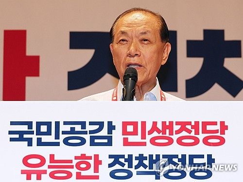 발언하는 황우여 비대위원장