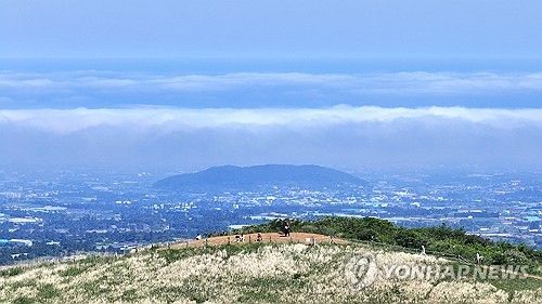 제주 바다 뒤덮은 농무
