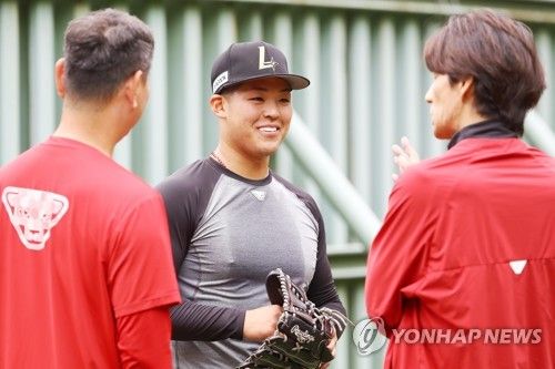 SSG 외국인 투수 시라카와