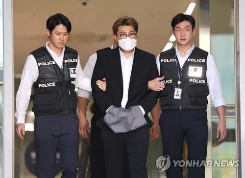 '음주 뺑소니 혐의' 김호중 검찰 송치