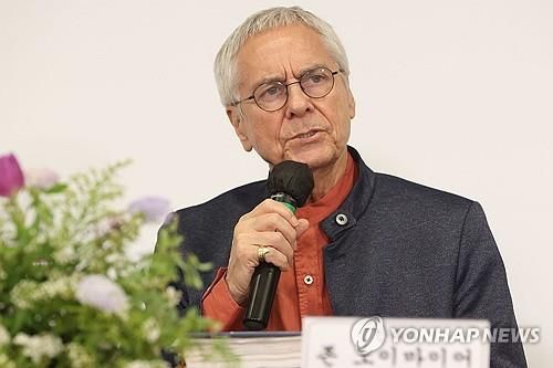 발레 '인어공주' 안무가 존 노이마이어