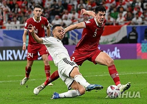 엘칸 바곳(오른쪽)