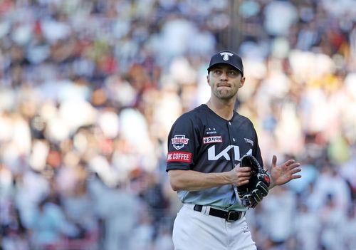 KIA 제임스 네일이 다승과 평균자책점 단독 1위로 나섰다.