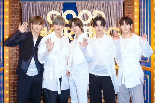 그룹 투모로우바이투게더