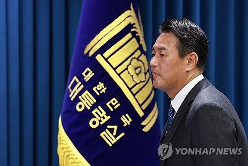 정상 외교 일정 브리핑 나선 김태효 국가안보실 1차장