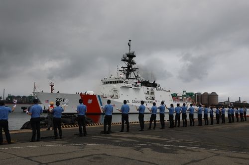 미국 경비함 웨이시함 환영식