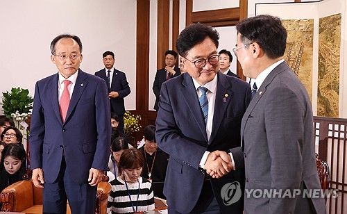 국회 원구성 놓고 국회의장과 회동하는 추경호-박찬대