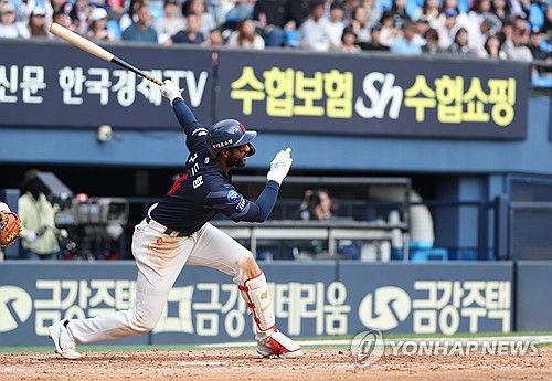 롯데에서 뛰던 구드럼