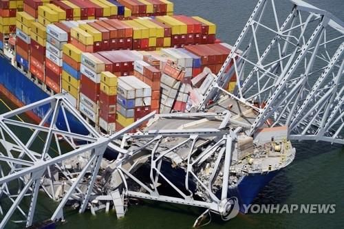 선박 충돌로 무너진 볼티모어 교량 