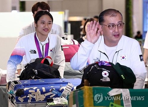 배드민턴 국가대표 귀국