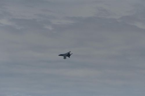 동중국해에서 유엔 대북제재 이행을 지원하던 네덜란드 군함에 접근한 중국군 전투