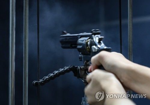 권총 사격 ※ 기사와 직접 관련 없는 자료사진입니다.
