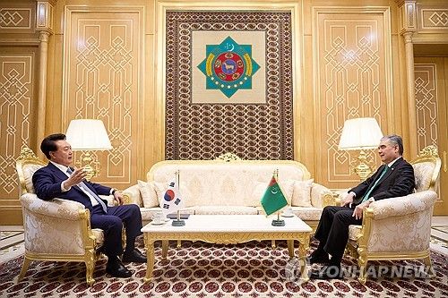 윤석열 대통령, 구르반굴리 투르크 최고지도자 면담