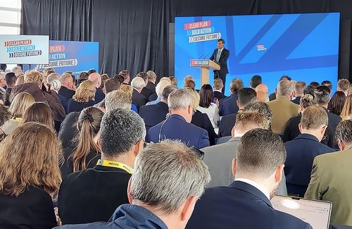 보수당 총선 정책 공약 발표하는 수낵 총리